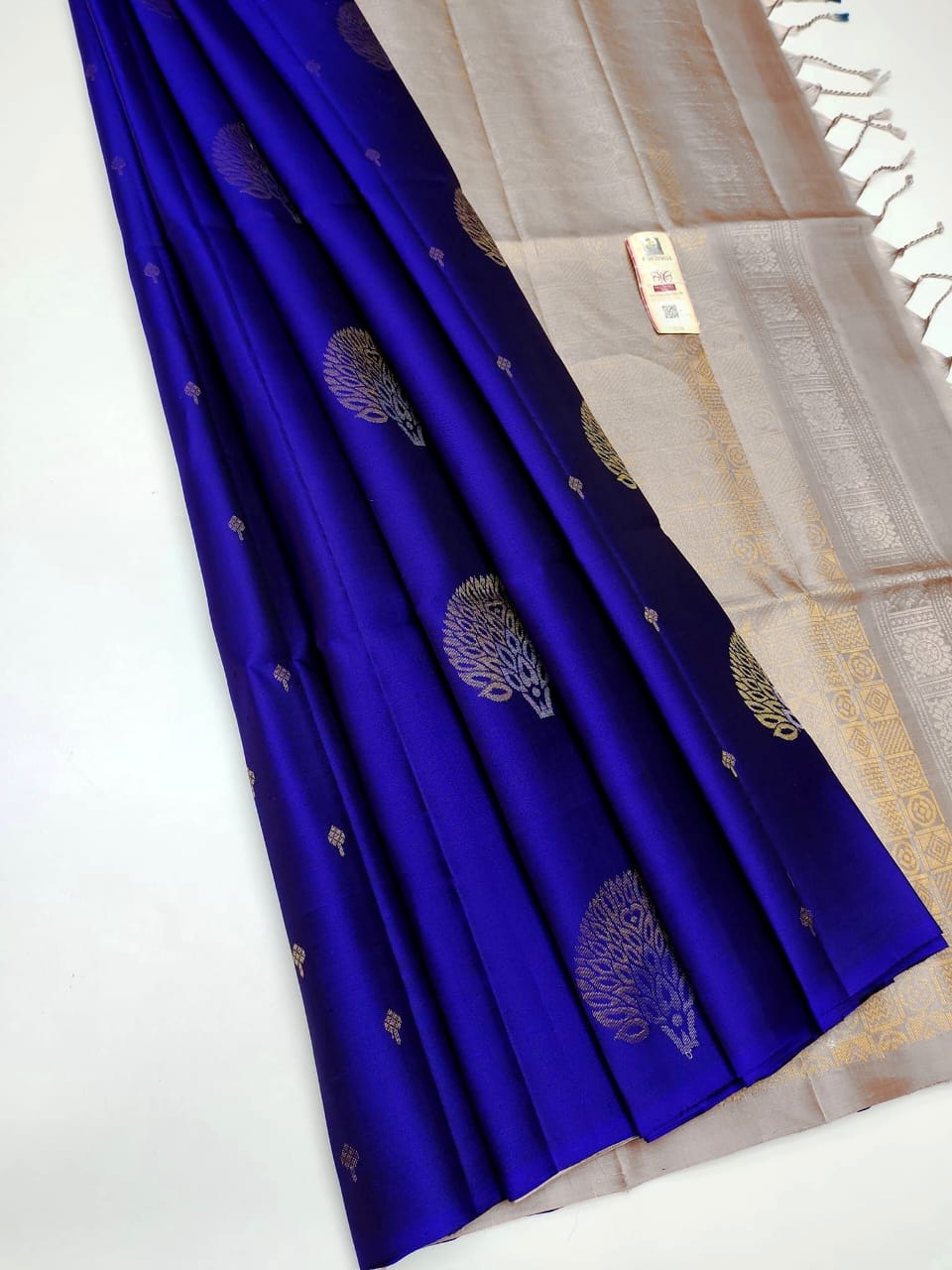 New Borderless Soft Lichi Kanchipuram Saree Catalog